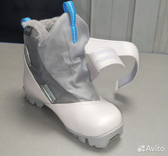 Ботинки для беговых лыж детские Nordway Pearl NNN