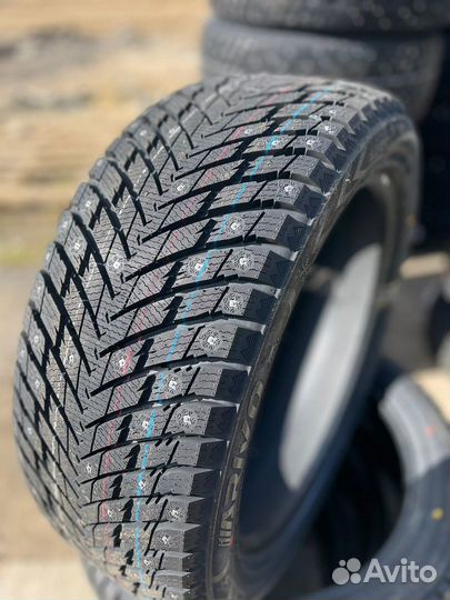 Arivo Ice Claw ARW7 235/55 R20