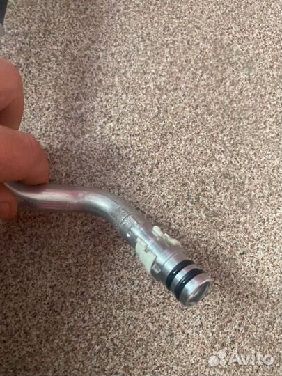Трубка кондиционера Toyota RAV4 50 новая оригинал