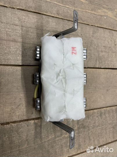 Подушка безопасности пассажира Toyota Camry 50