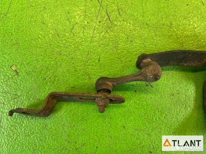 Датчик уровня кузова задняя левая toyota crown MAJ