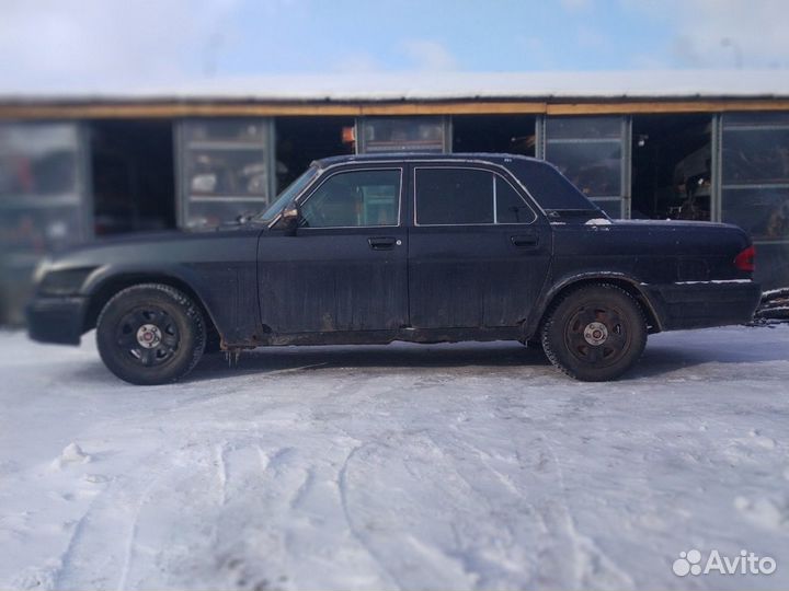В разборе Газ 31105 Волга