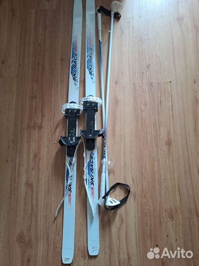 Беговые лыжи