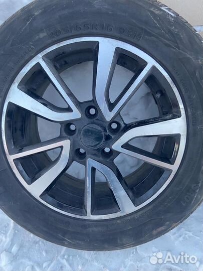 Kumho 722 205/65 R16