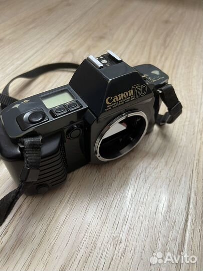 Пленочный Canon T70