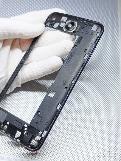LG X Power 2 M320. Средняя часть корпуса. Оригинал