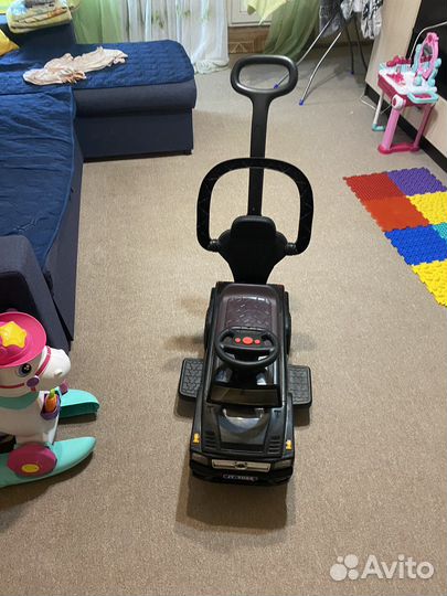 Машинка-каталка