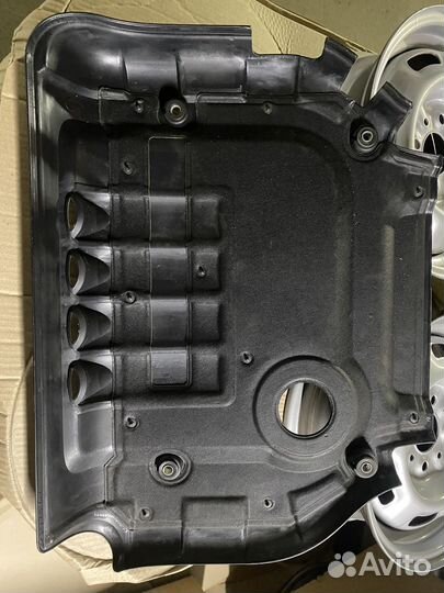 Крышка мотора Соната Тагаз 2.7 и 131 Сириус