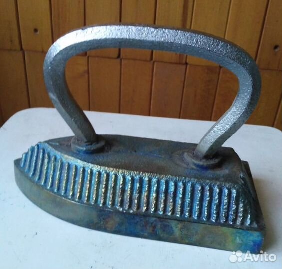 Утюг чугунный старинный