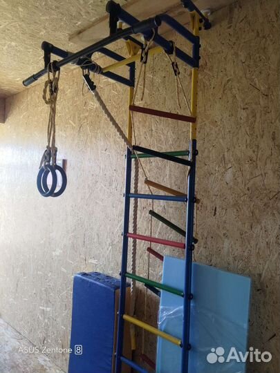 Детская шведская стенка