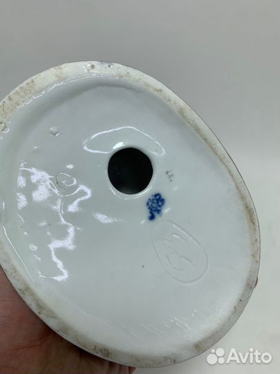 Статуэтка фарфор 