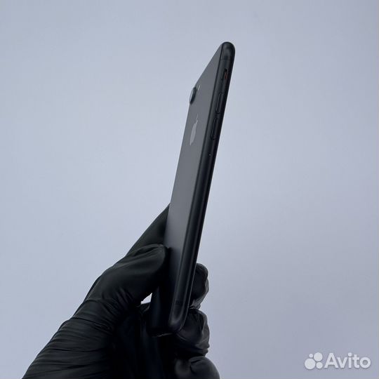 iPhone 7, 128 ГБ