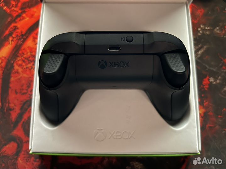 Геймпад Microsoft Xbox Wireless Controller