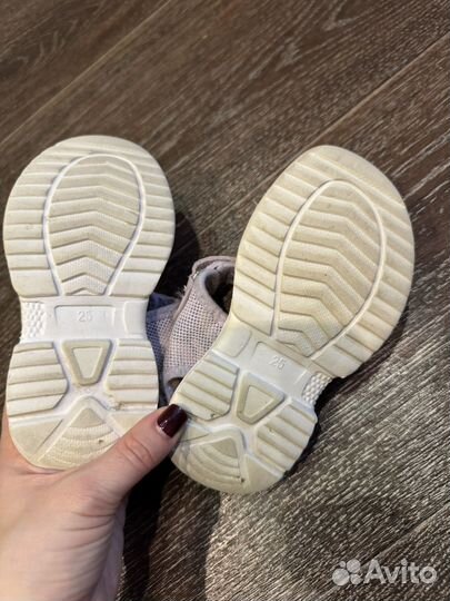 Сандалии для девочки 25 размер