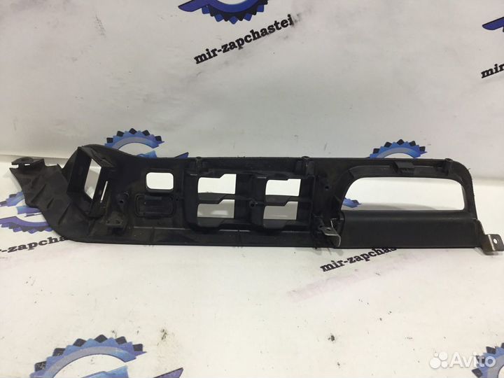 Накладка блок кнопок стеклоподъёмника Lancer 10