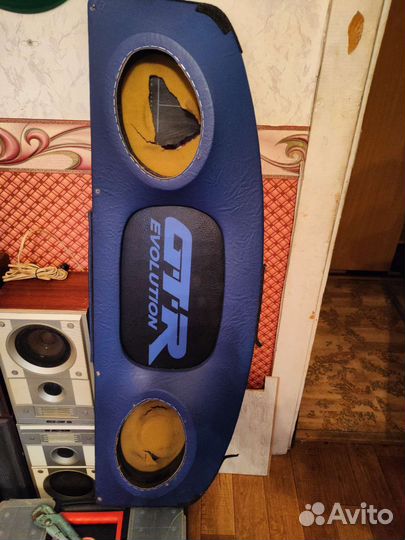 Акустическая полка ваз 2110