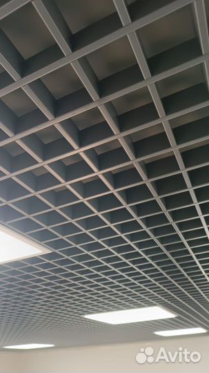 Потолок грильято 75х75/Цвет графит