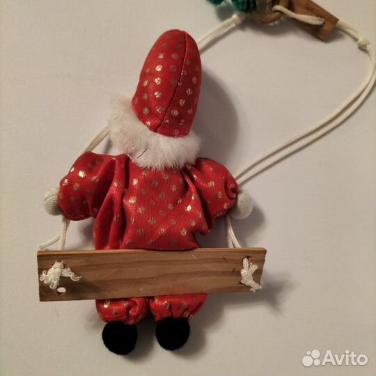 Клоун на качелях кукла