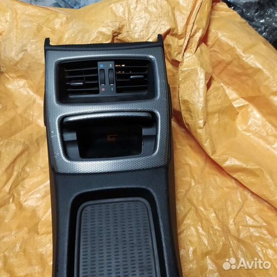 BMw e93 центральная консоль пассажиров