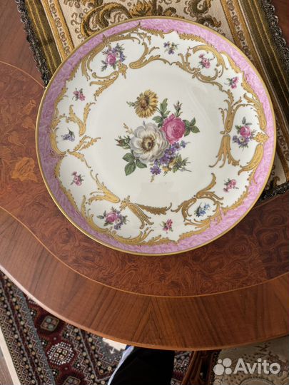 Антикварная тарелка