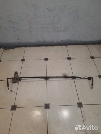 Стабилизатор задний Toyota Camry 40