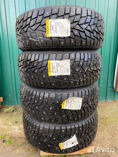 Dunlop SP Winter Ice 02 225/40 R18