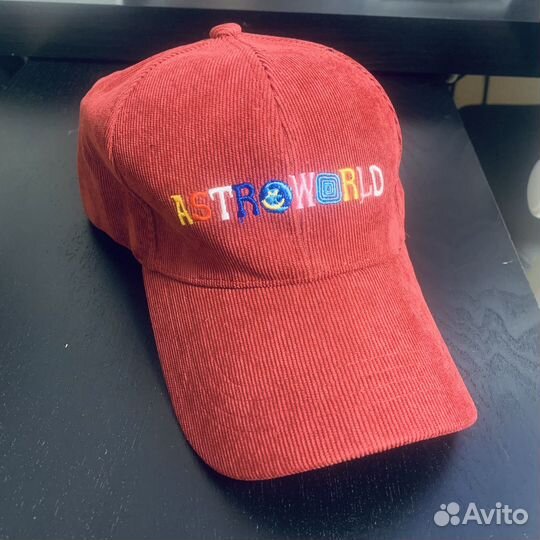 Кепка велюр astroworld