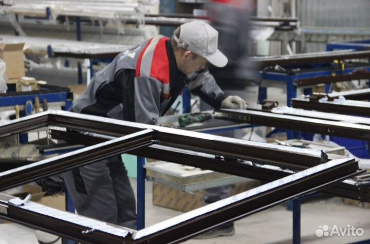 Алюминиевые двери