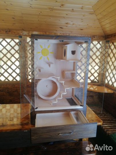 Витрина для шиншилл