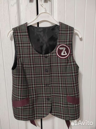Жилет школьный для девочки 134