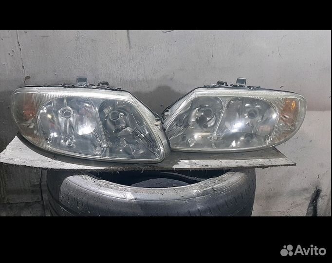 Фары на dodge caravan 4