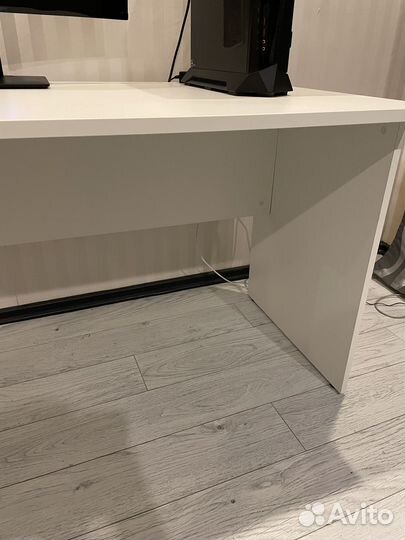 Компьютерный стол 1200*720*755