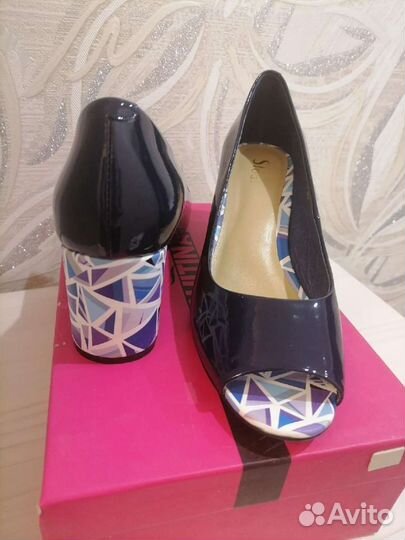 Туфли женские новые 39