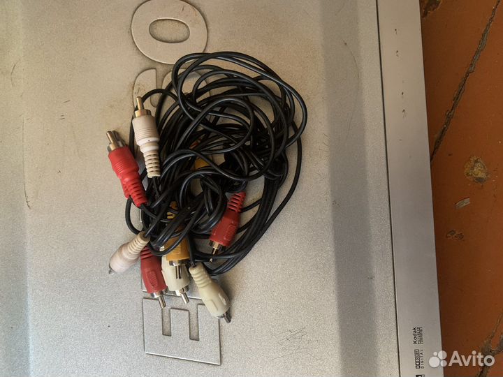 Дивиди,караоки,фотоапорат