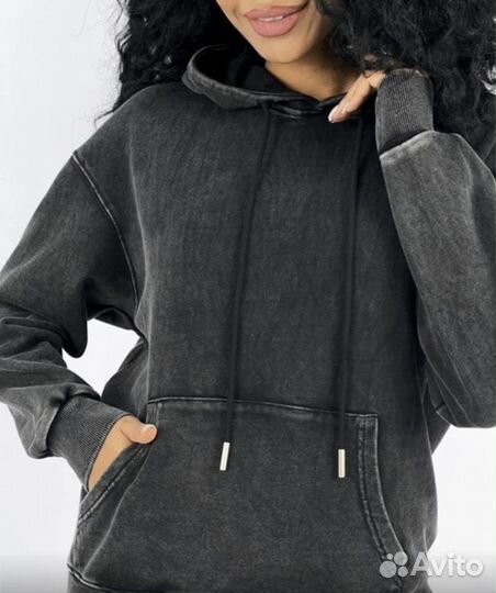 Спортивный костюм женский