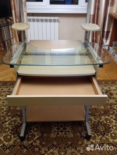 Компьютерный столик бу