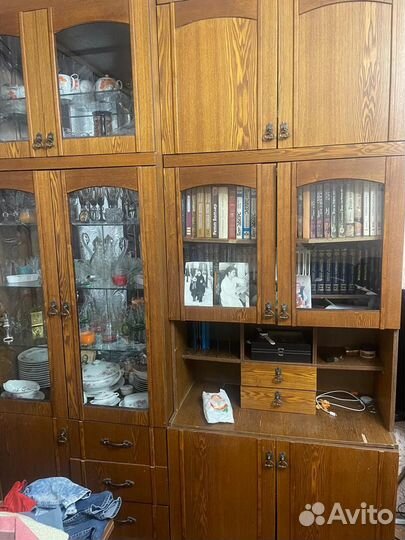 Стенка в гостиную