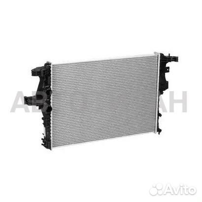 Радиатор охлаждения Iveco Daily (11- ) Luzar LRC16