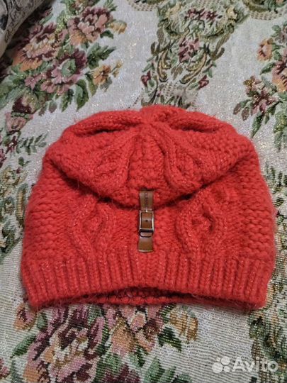 Шапка женская вязаная