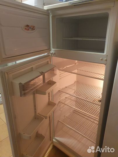 Холодильник