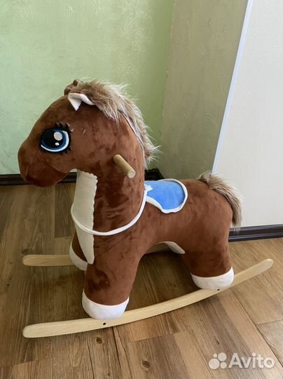 Лошадка-качалка