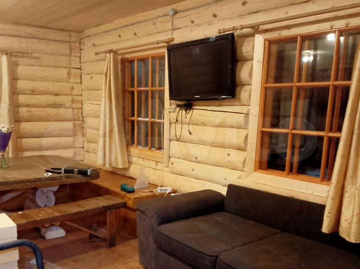 Дом 141 м² на участке 2,5 сот.