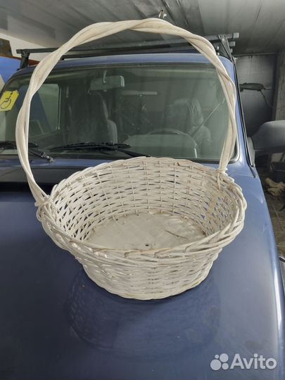 Корзина плетеная