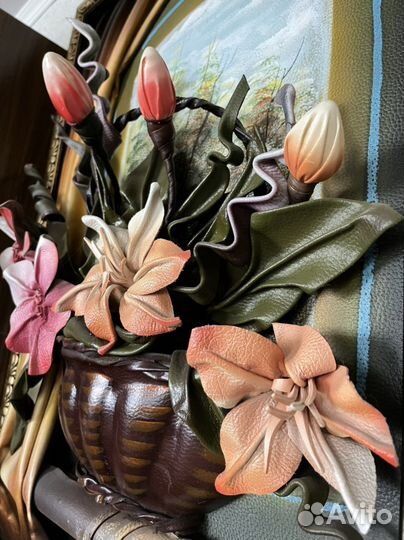 Картина из натуральной кожи