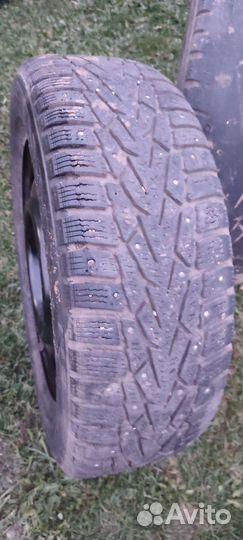 R15 Nokian Tyres Hakkapeliitta 7 195/65, PCD 5x100 DIA 56