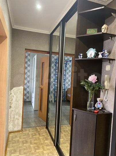 2-к. квартира, 50 м², 2/9 эт.