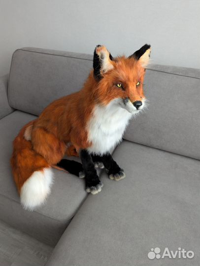 Лис реалистичная игрушка