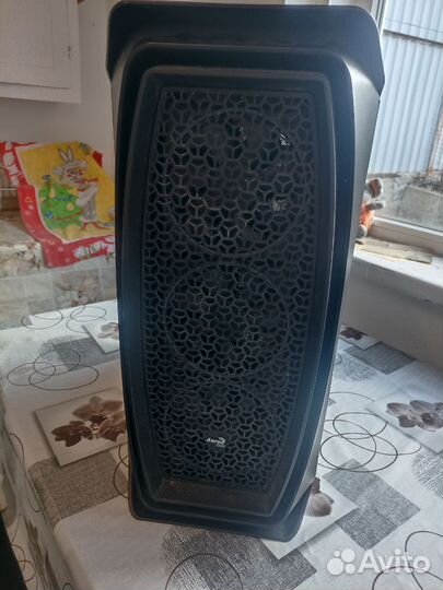 Корпус AeroCool Aero One Mini Eclipse