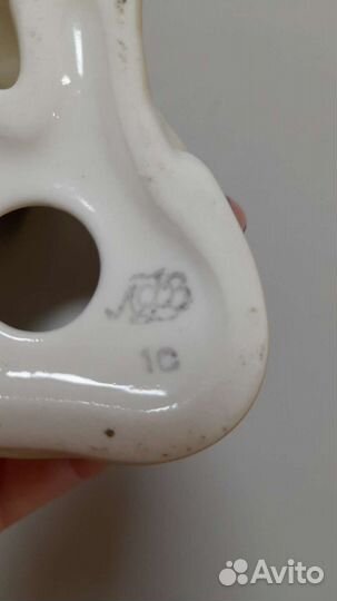 Статуэтка львёнок