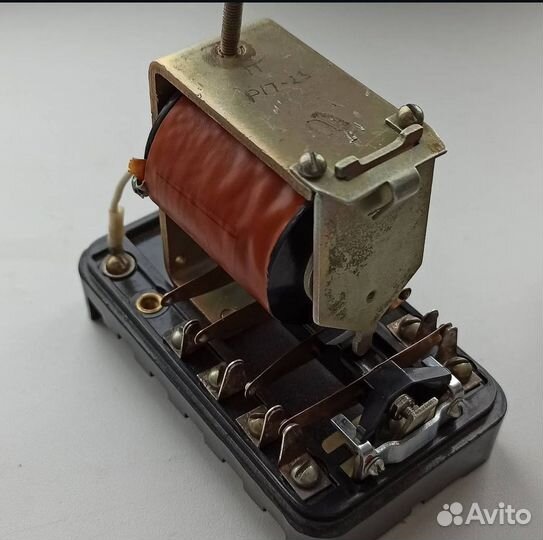 Реле напряжения